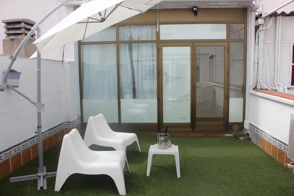 Hostal Falfes Madrid Ngoại thất bức ảnh
